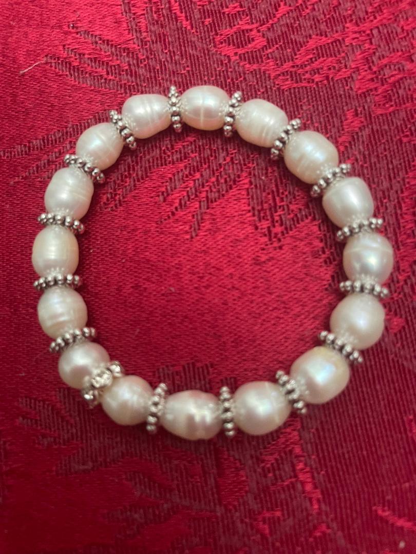 Freshwater Pearl Bracelet with gold or silver accents