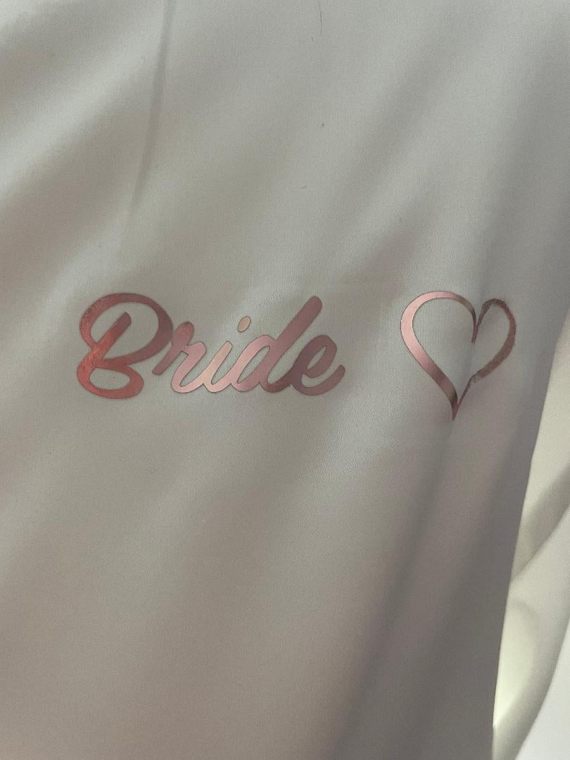 Bride & Bridal Party Lace Trim Robes