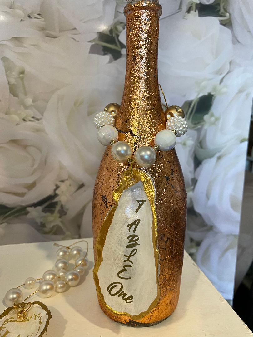 Custom Wedding Wine Bottle Shell Craft Necklace