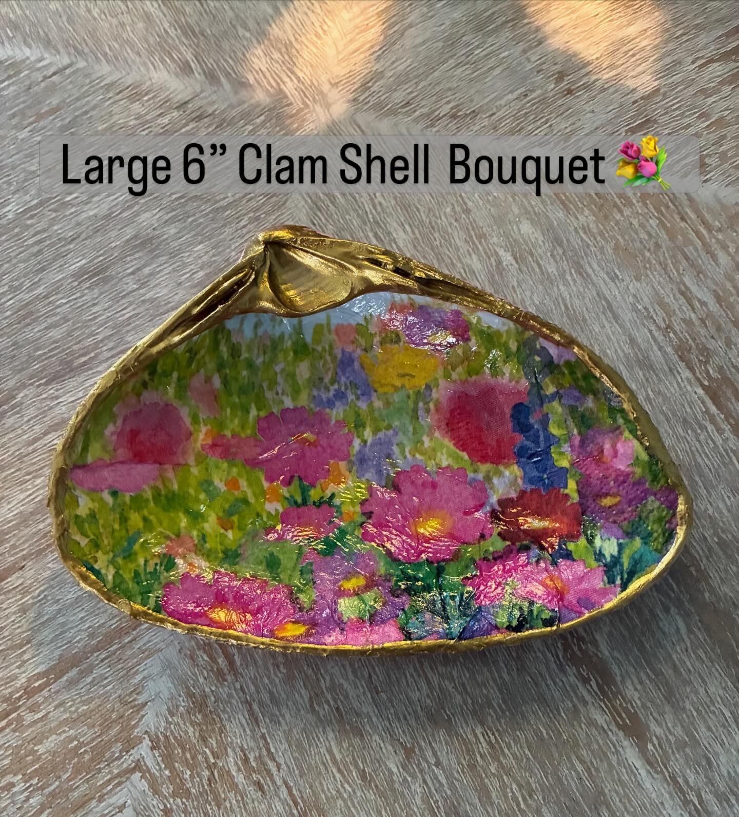 Extra Large Garden Flowers Clam Shell