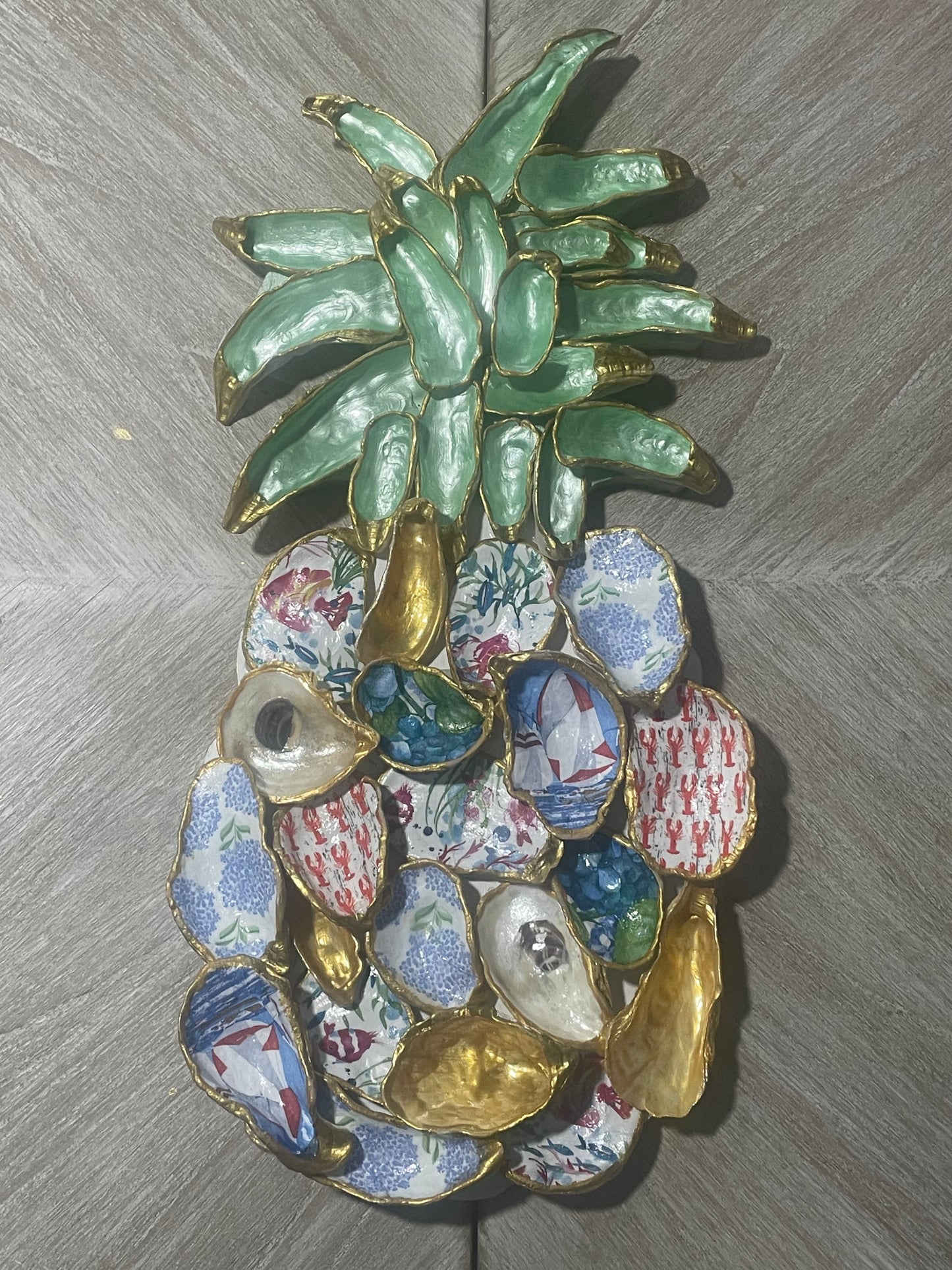 Oyster Shell Pineapple Artwork