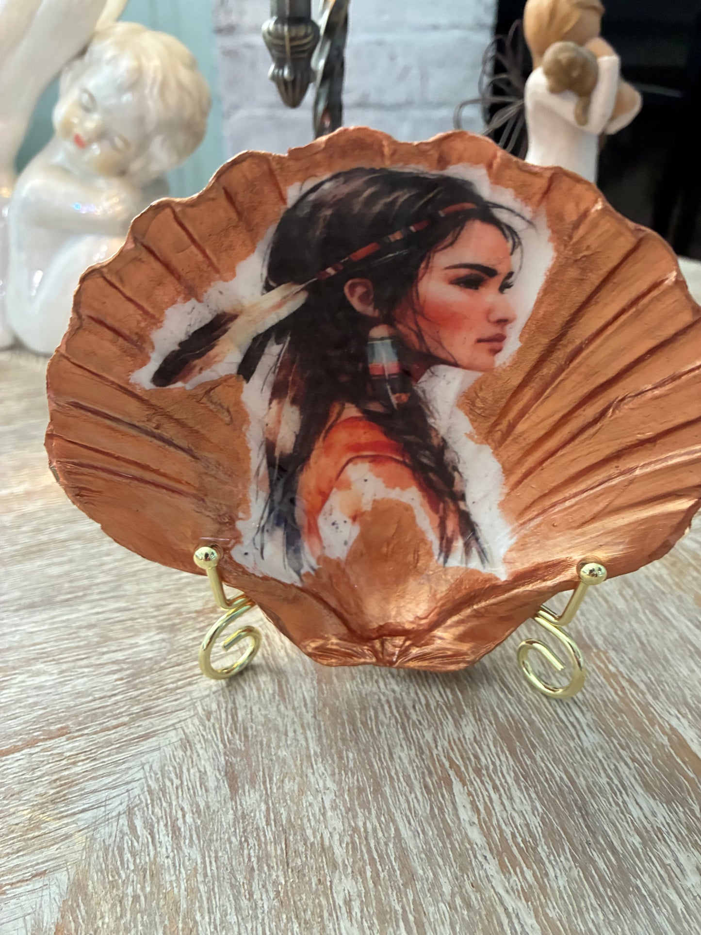 Large Scallop Shell Native American Women