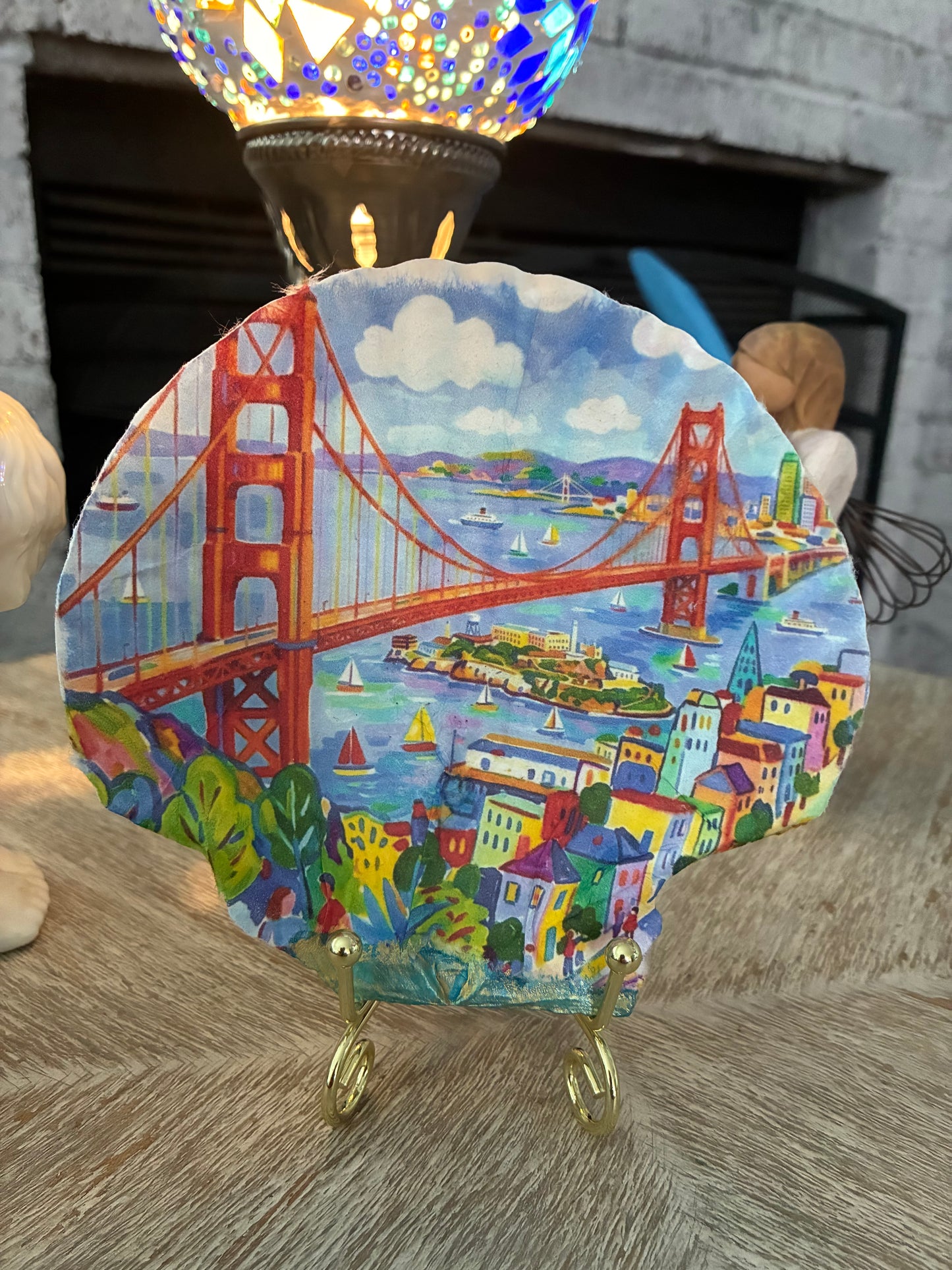 Large Scallop Shell colorful image of San Francisco