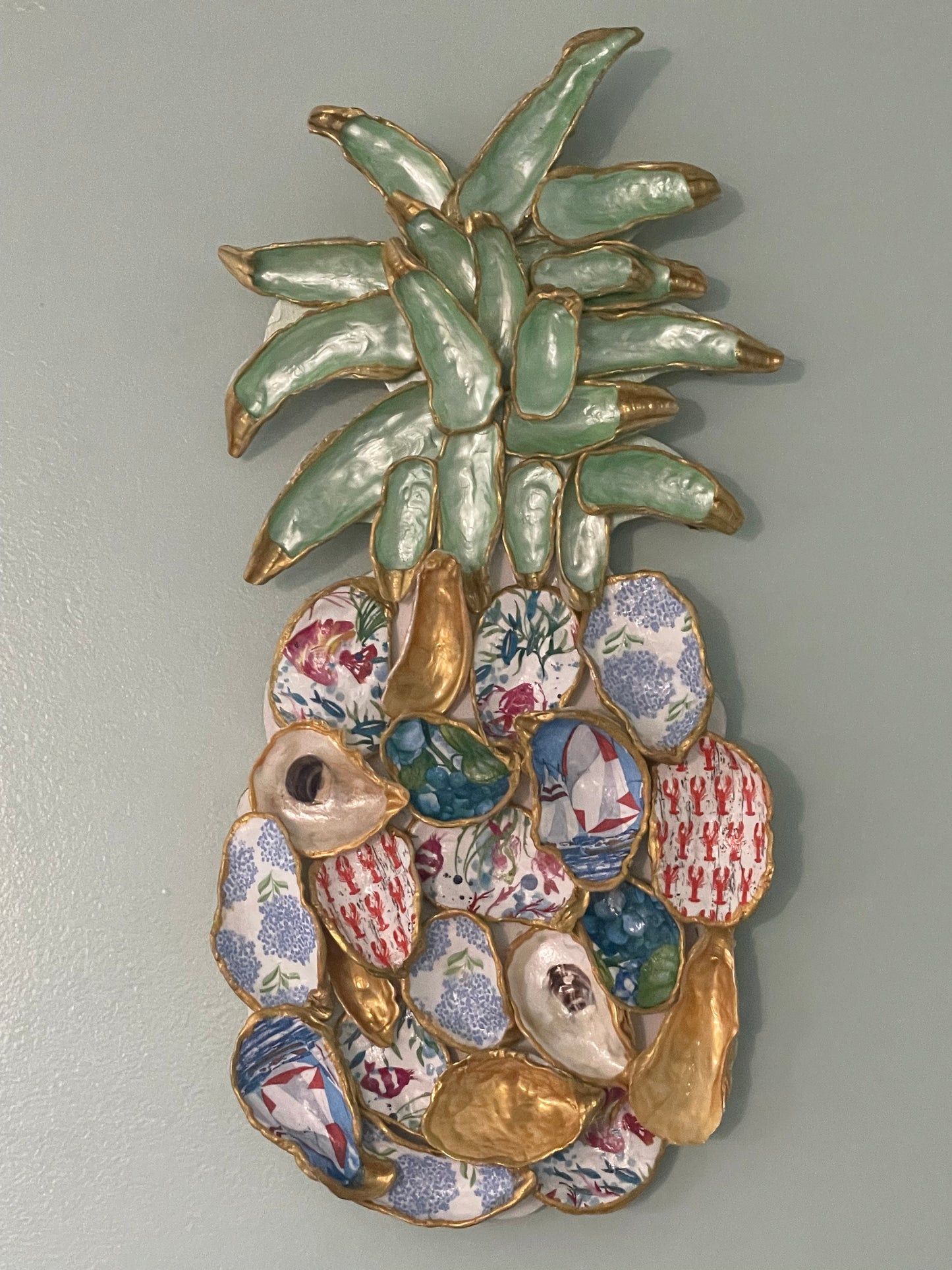 Oyster Shell Pineapple Artwork