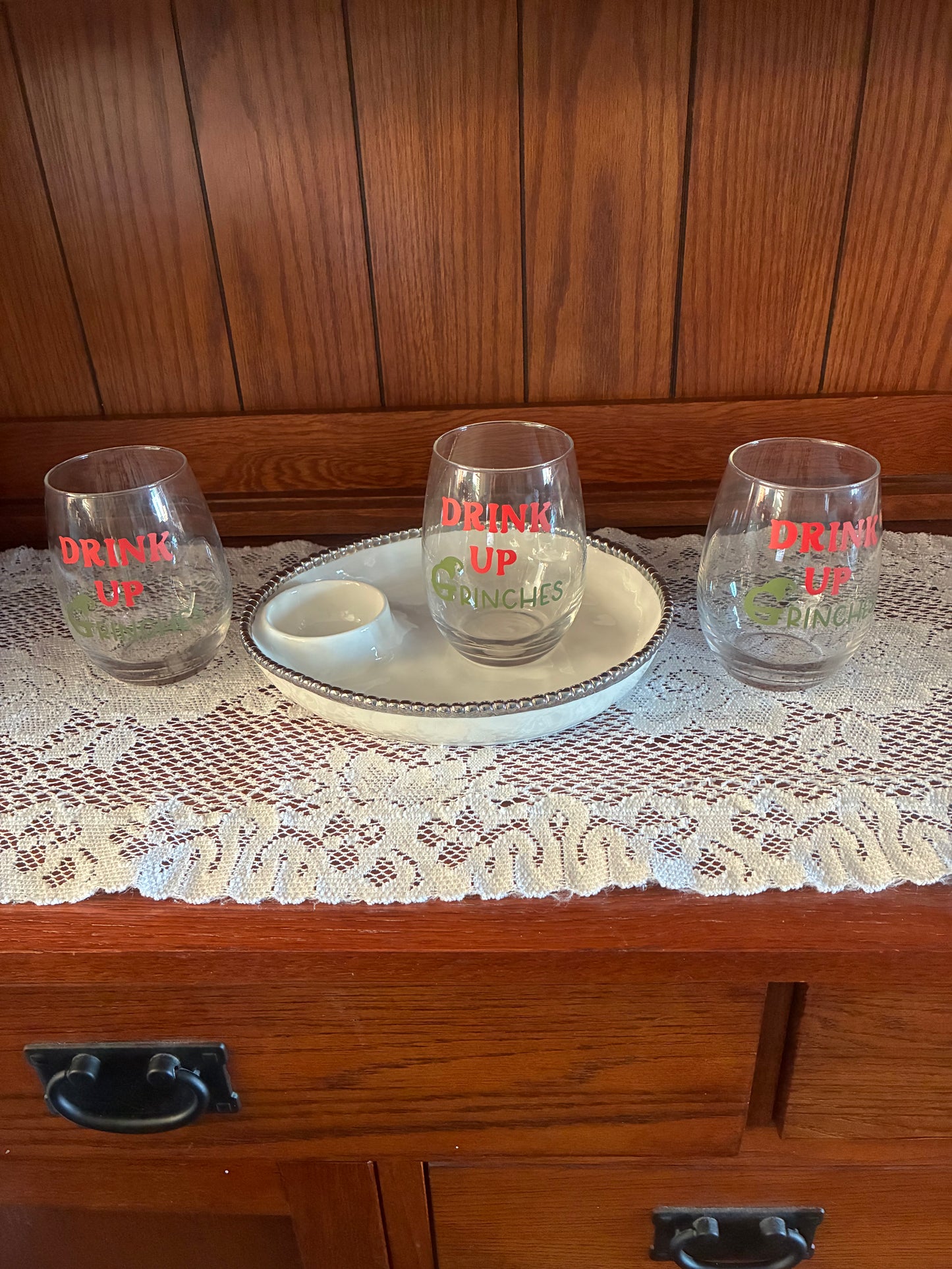 Custom made Drink Up Grinches Wine Glass