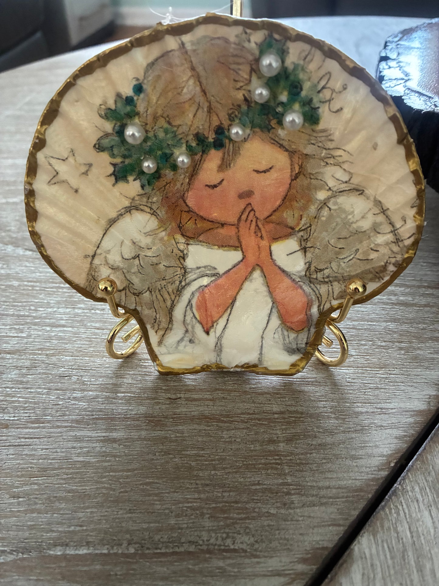 Christmas Angel on Large Scallop Shell