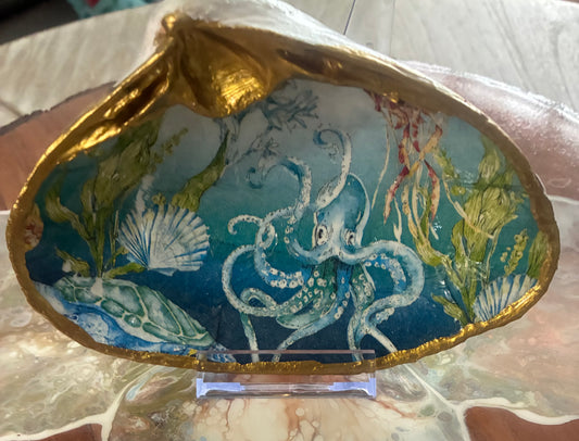 Extra Large Deep Blue Sea Clam Shell