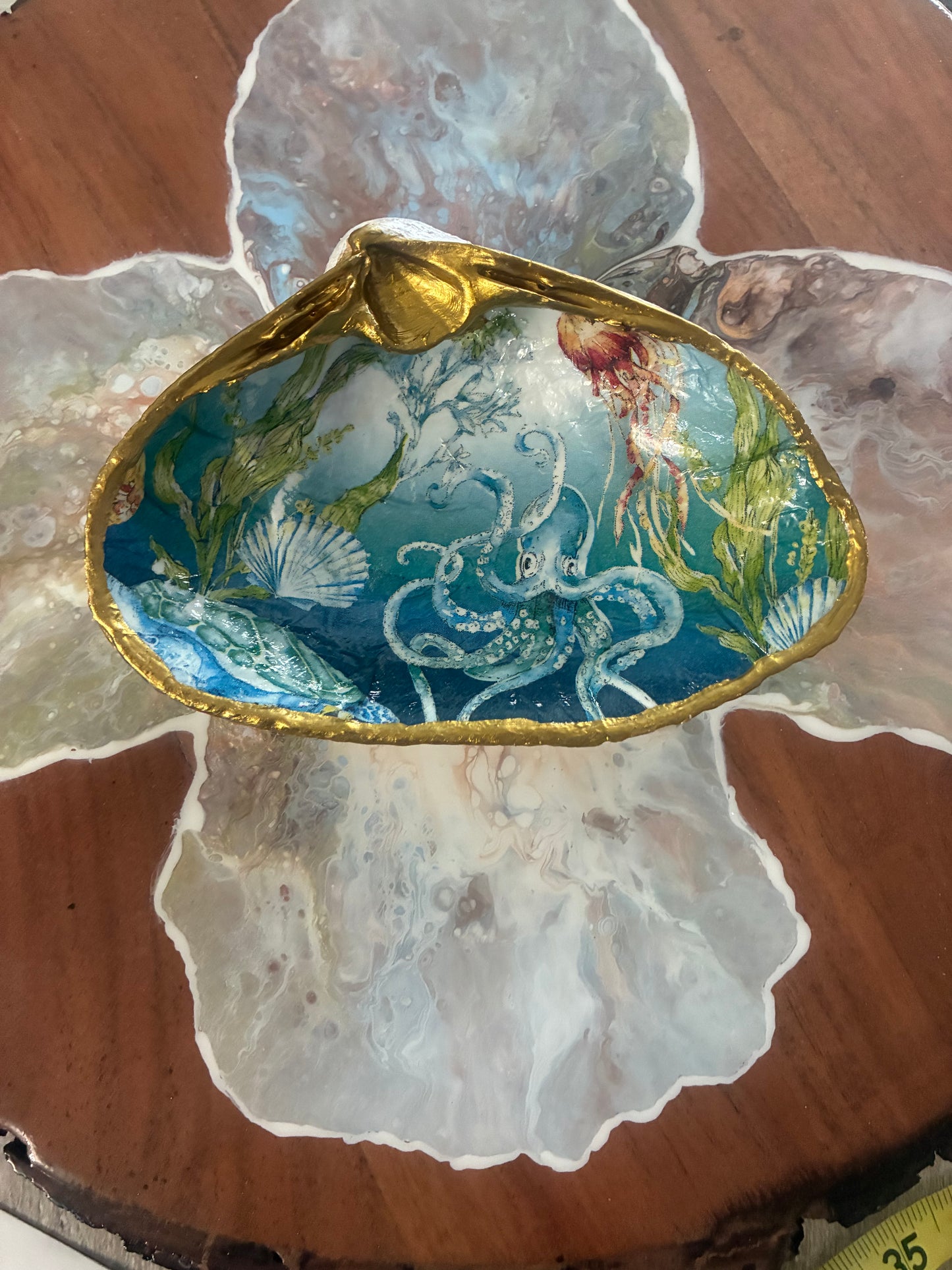 Extra Large Deep Blue Sea Clam Shell