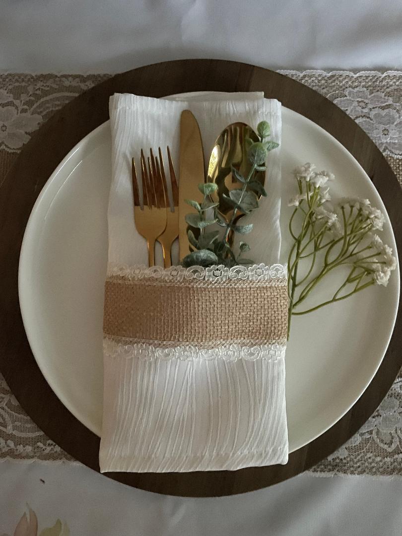 Napkin with Burlap and Lace Band
